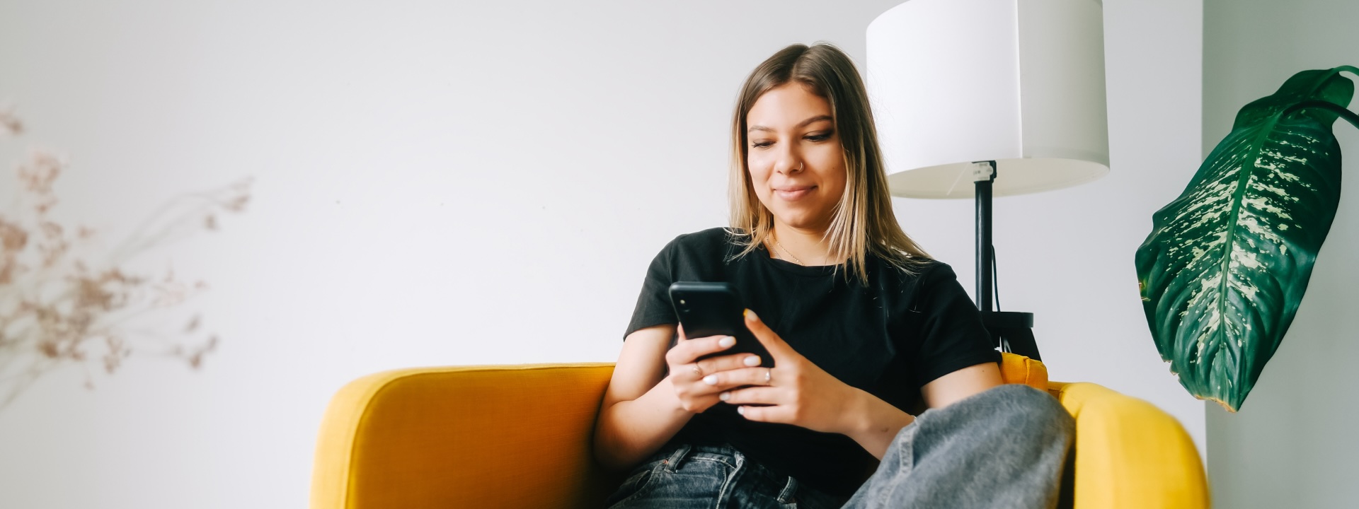 Customer making purchase on mobile device